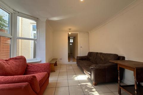 4 bedroom house to rent, Ansdell Road, Peckham, SE15