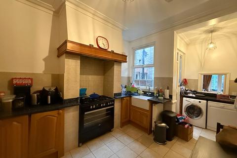 4 bedroom house to rent, Pickwick Road, Dulwich Village, SE21