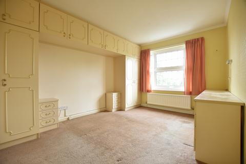 21 Springpark Drive, Beckenham, BR3 6QD