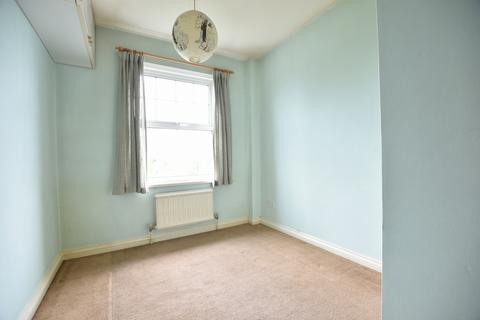 21 Springpark Drive, Beckenham, BR3 6QD