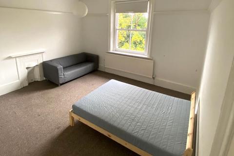 1 bedroom in a house share to rent, Anerley Park, Penge, SE20