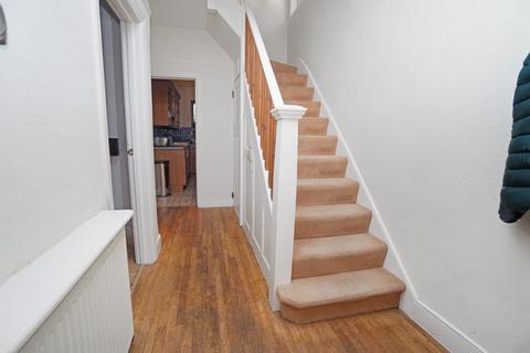 128 Lifstan Way, Southend-on-sea, SS1 2XF