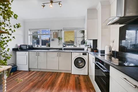 11 Bellevue Road, Southend-on-sea, SS2 4JE