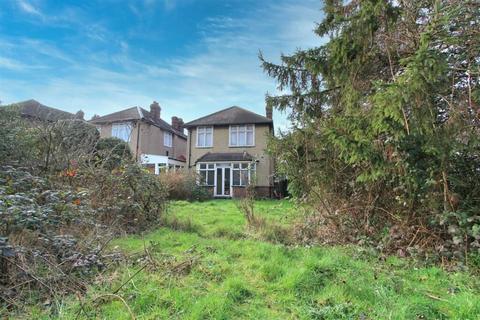 5 Crouch Croft, London, SE9 3HX