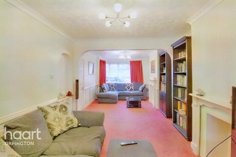 22 Lodge Crescent, Orpington, BR6 0QF