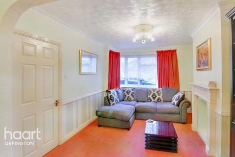 22 Lodge Crescent, Orpington, BR6 0QF