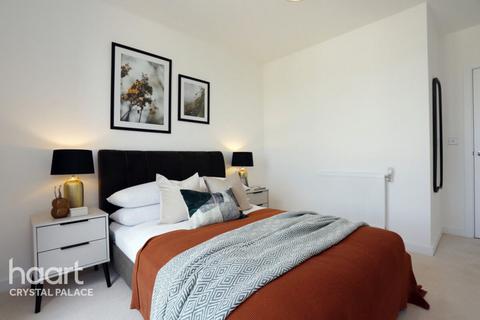 2 bedroom flat for sale - 94 Worsley Bridge Road, Greater London