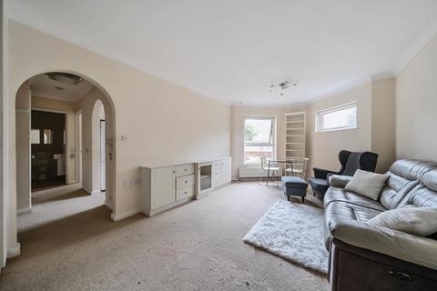 1 bedroom retirement property for sale, Heathside,  Finchley Rd,  NW11