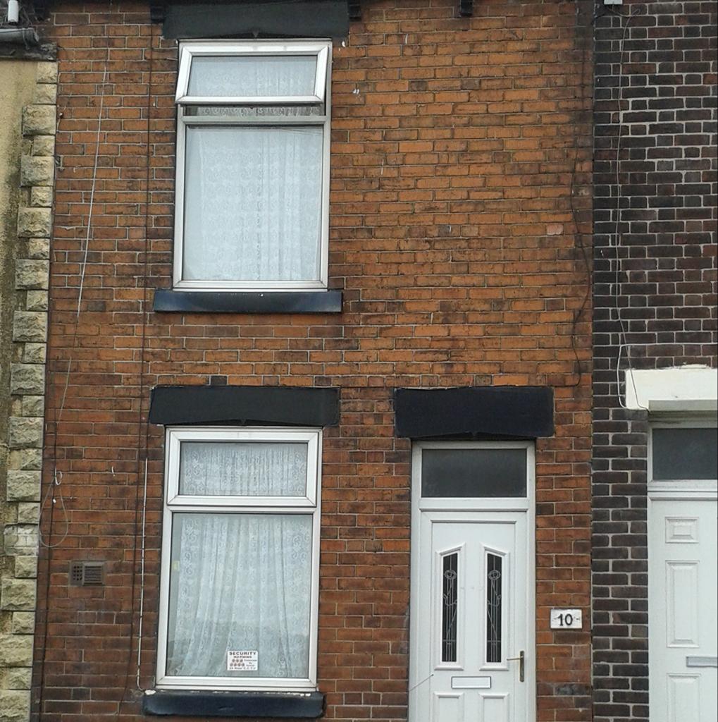 View Road, Eastwood, Rotherham S65 1LU 2 bed terraced house £495 pcm