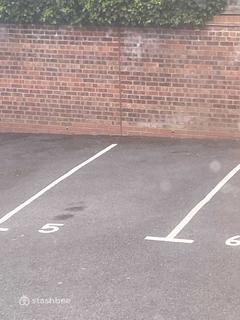 Parking to rent, Stanhope Avenue, London N3