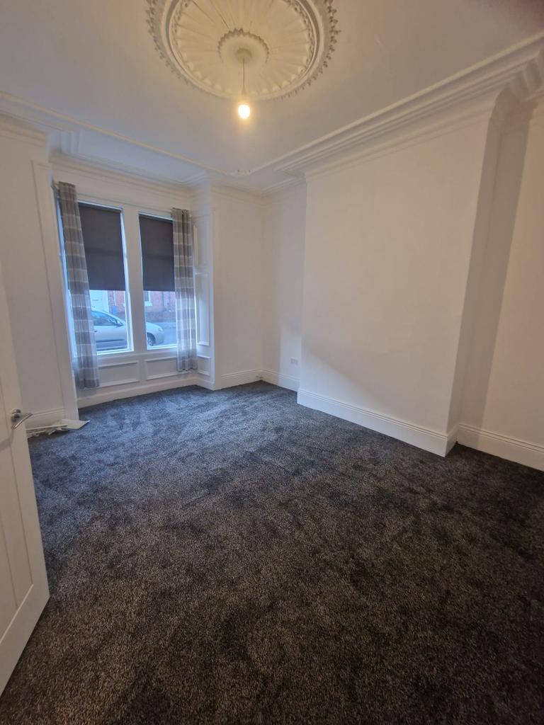 Sidney Grove, Newcastle upon Tyne NE4 3 bed terraced house £950 pcm