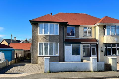 3 bedroom property for sale - Royal Avenue, Onchan, Isle of Man, IM3