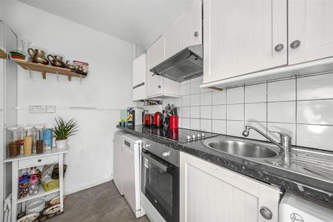 2 bedroom apartment for sale, Fingal Street, Greenwich, SE10