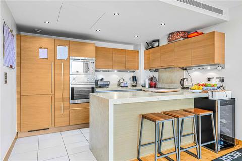 2 bedroom apartment for sale, Oswald Building, 374 Queenstown Road, London, SW11