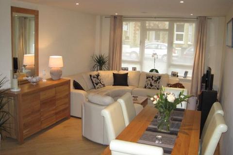 2 bedroom apartment for sale, Printing House Square, Martyr Road, Guildford, Surrey, GU1