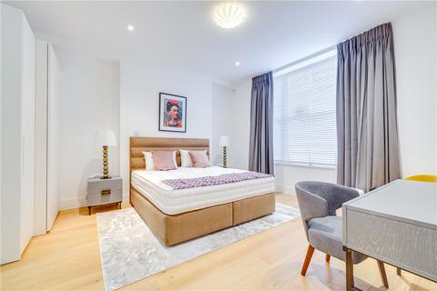 3 bedroom apartment to rent, Ennismore Gardens, Knightsbridge, London, SW7