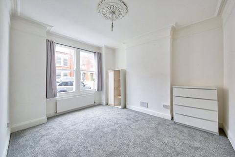 2 bedroom terraced house to rent, Lambrook Terrace, SW6