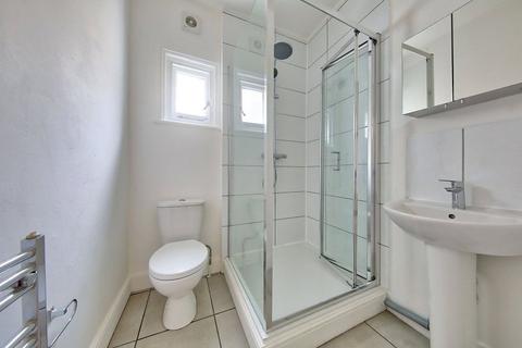 2 bedroom terraced house to rent, Lambrook Terrace, SW6