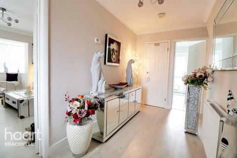 Herbs House Emmets Nest, Binfield, Bracknell, RG42 4HH