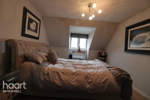 Herbs House Emmets Nest, Binfield, Bracknell, RG42 4HH