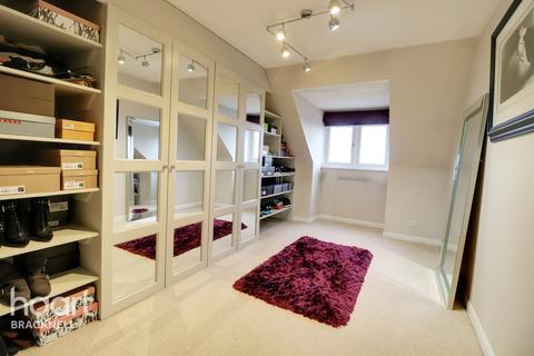 Herbs House Emmets Nest, Binfield, Bracknell, RG42 4HH