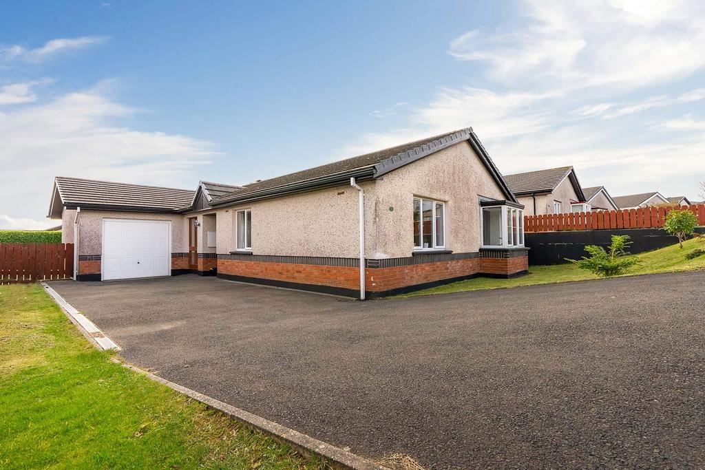 59, Maple Avenue, Onchan 3 bed detached bungalow - £409,950