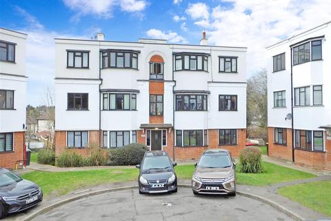 2 bedroom ground floor flat for sale - York Crescent, Loughton, Essex