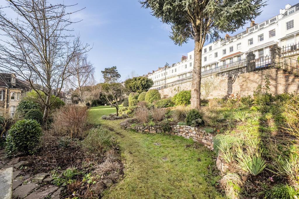 Communal gardens