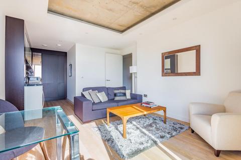 Park Vista Tower, Cobblestone Square, E1W