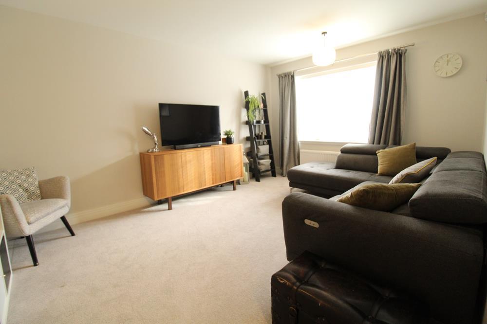 Lounge 2