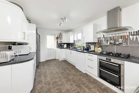 58 Masons Drive, Necton, Swaffham, PE37 8EE