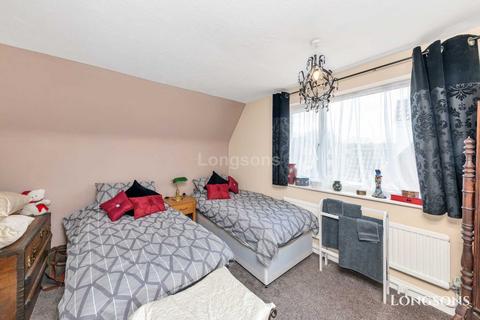 58 Masons Drive, Necton, Swaffham, PE37 8EE