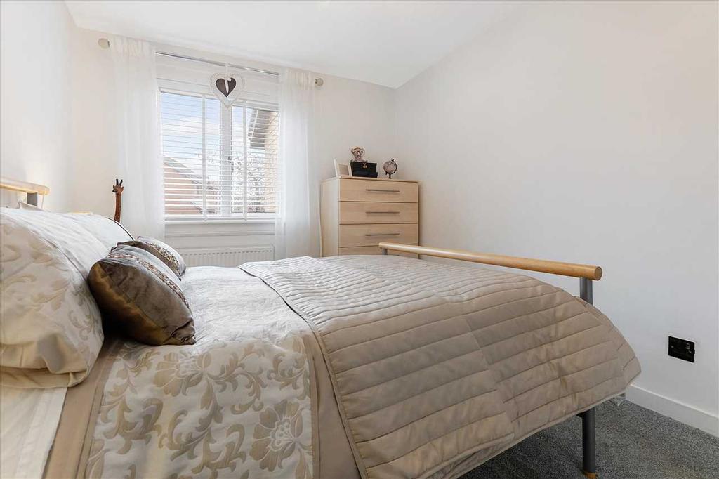 Bedroom One (2)