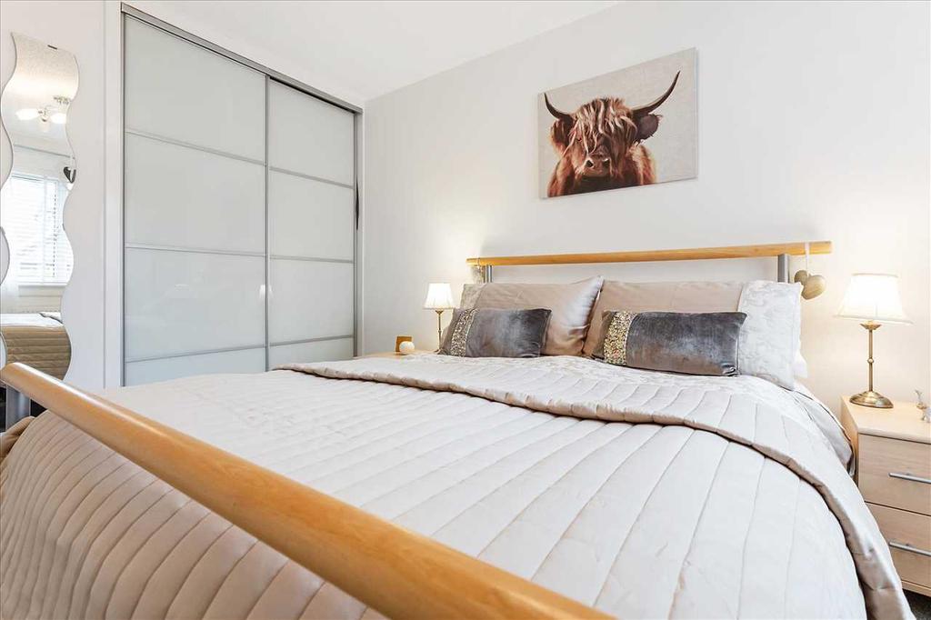 Bedroom Two (2)