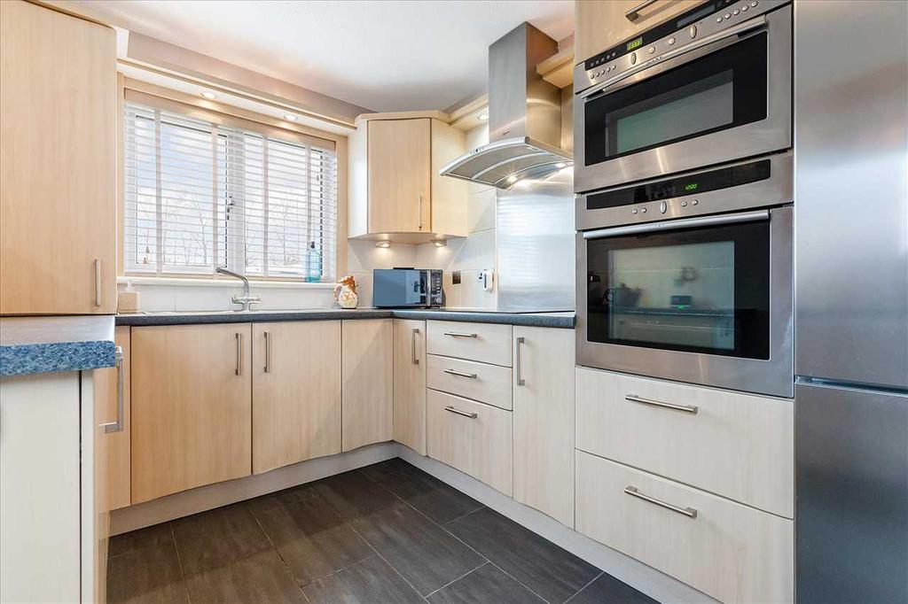 Kitchen (1)