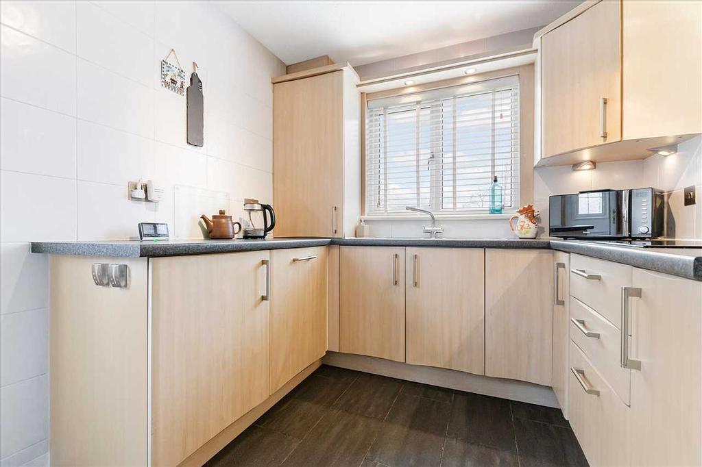 Kitchen (2)