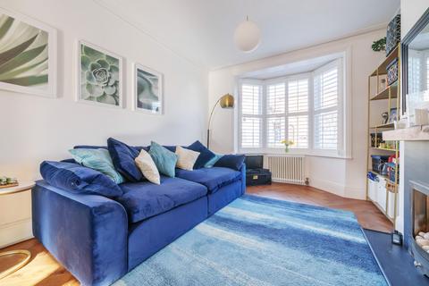 10 Avenue Road, Southampton, SO14 6TS