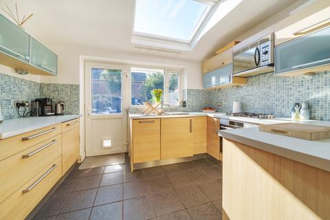 10 Avenue Road, Southampton, SO14 6TS