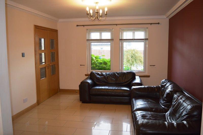 Muir Place, Lochgelly, KY5 4 bed detached house £1,150 pcm (£265 pw)