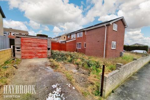 16 Calder Road, Bolton Upon Dearne, Rotherham, S63 8JH