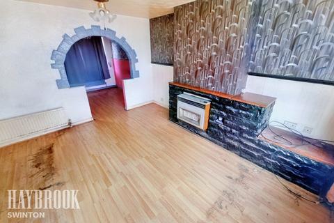 16 Calder Road, Bolton Upon Dearne, Rotherham, S63 8JH