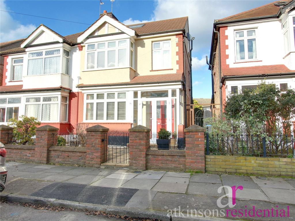 Monastery Gardens Enfield Middlesex EN2 4 bed semi detached