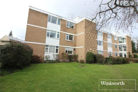3 bedroom apartment for sale - Boreham Holt, Elstree, Borehamwood, Hertfordshire, WD6