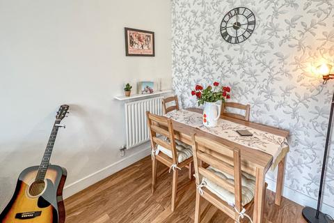 37 Nursery Grove, Gravesend, DA11 7BB