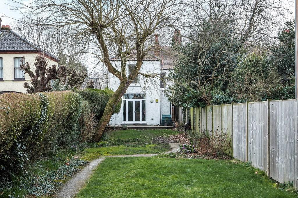 Earlham Road, Norwich 4 bed semidetached house for sale £500,000