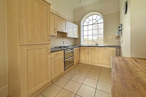 8 Upper Cloister Walk, Exminster, Exeter, EX6 8TY