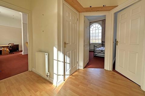 8 Upper Cloister Walk, Exminster, Exeter, EX6 8TY