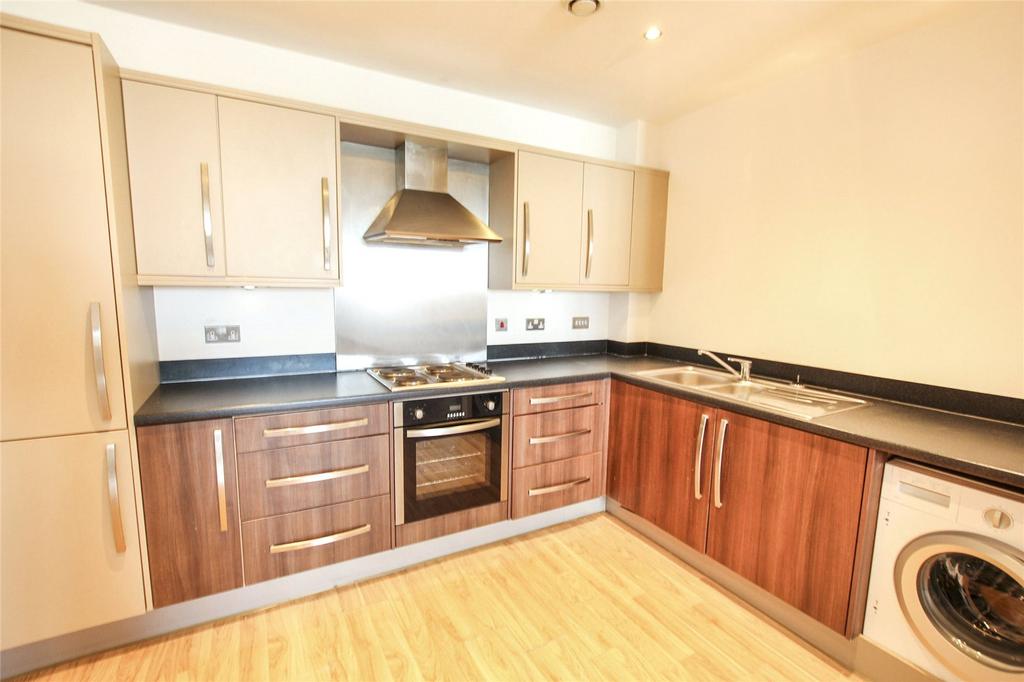 Dock Road, Birkenhead, Merseyside, CH41 2 bed apartment £750 pcm (£