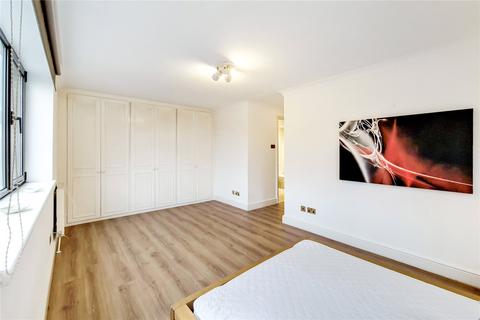 2 bedroom flat to rent, Cumberland Mills Square, London