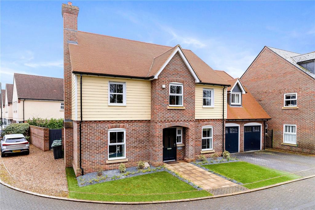Bayford Way, Stansted Mountfitchet, Essex, CM24 5 bed detached house